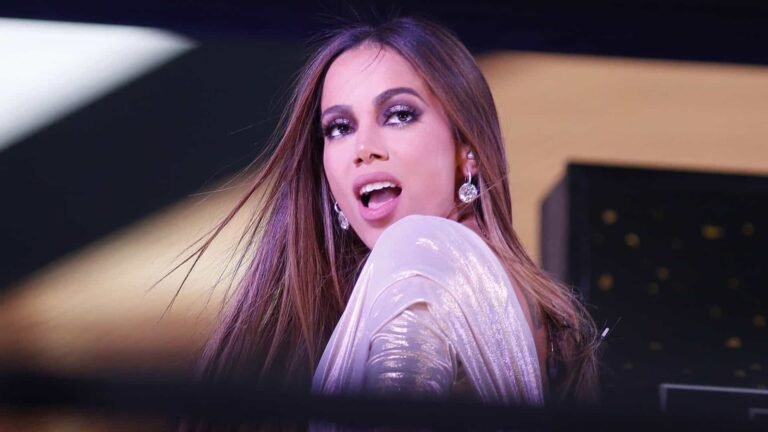 Anitta tem fortuna estimada em R$ 533 milhões, segundo Forbes México