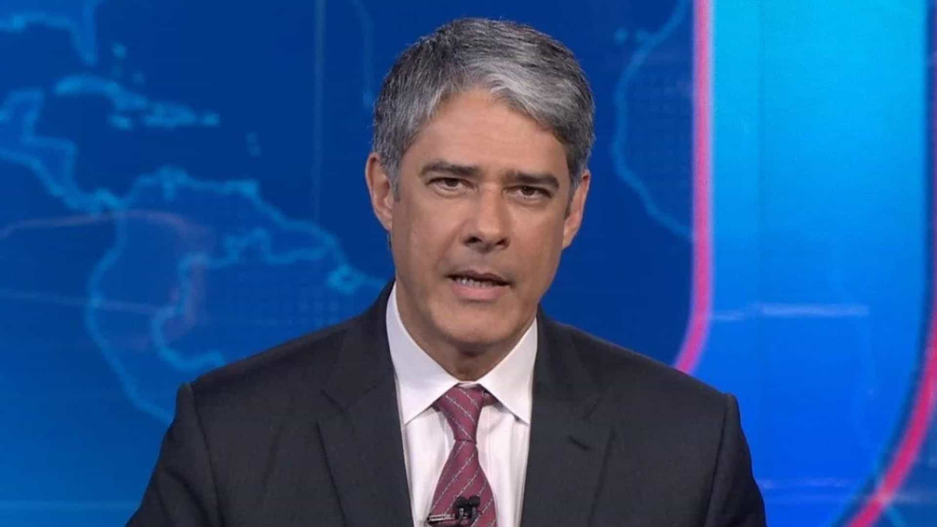 ‘Tá valendo’, diz William Bonner sobre aparecer de barba no Jornal Nacional ‘Tá valendo’, diz William Bonner sobre aparecer de barba no Jornal Nacional