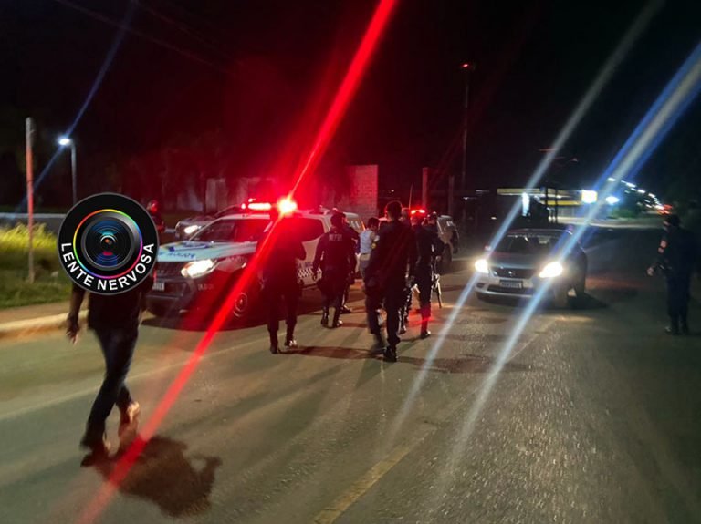 Mulher monitorada por tornozeleira tenta assaltar sargento da PM e é presa com comparsa