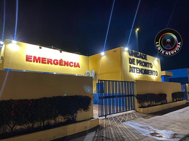 Mulher é socorrida após quebrar garrafas e cortar os pulsos durante bebedeira