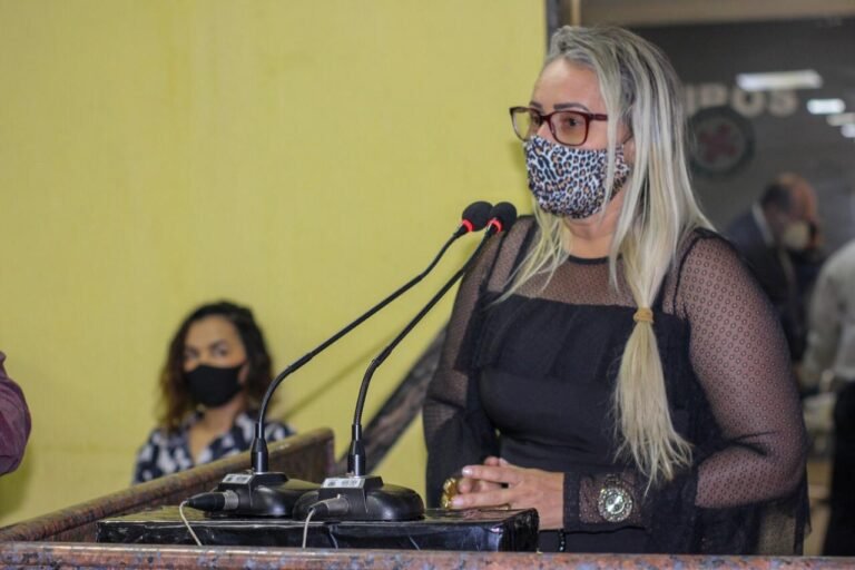 Vereadora Márcia Socorristas Animais vota favorável aos Servidores Públicos de Porto Velho