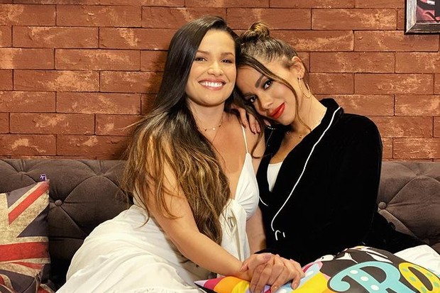 Anitta se derrete por Juliette: “Já virou da família” Anitta se derrete por Juliette: “Já virou da família”