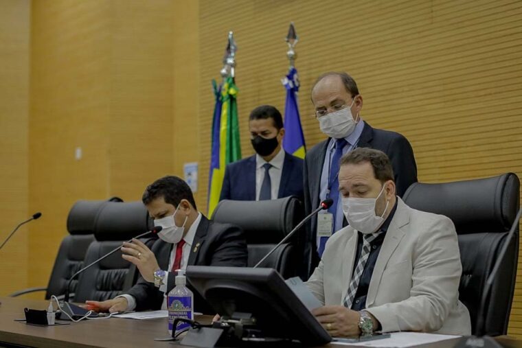 Assembleia Legislativa aprova matérias em primeira e em segunda votação Assembleia Legislativa aprova matérias em primeira e em segunda votação