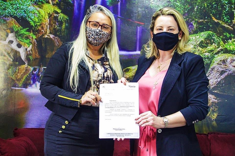 Vereadora Márcia Socorristas Animais consegue R$ 1 milhão para saúde através de emenda parlamentar Vereadora Márcia Socorristas Animais consegue R$ 1 milhão para saúde através de emenda parlamentar