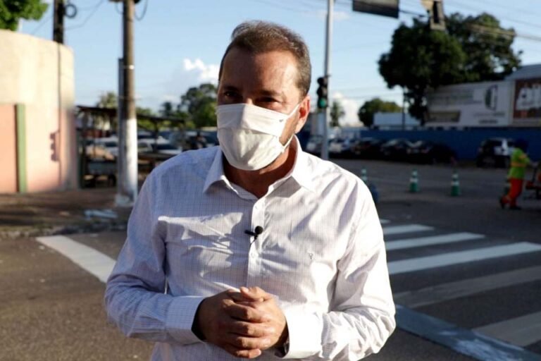 Prefeito Hildon Chaves vistoria serviços de instalação e revitalização de trânsito em Porto Velho