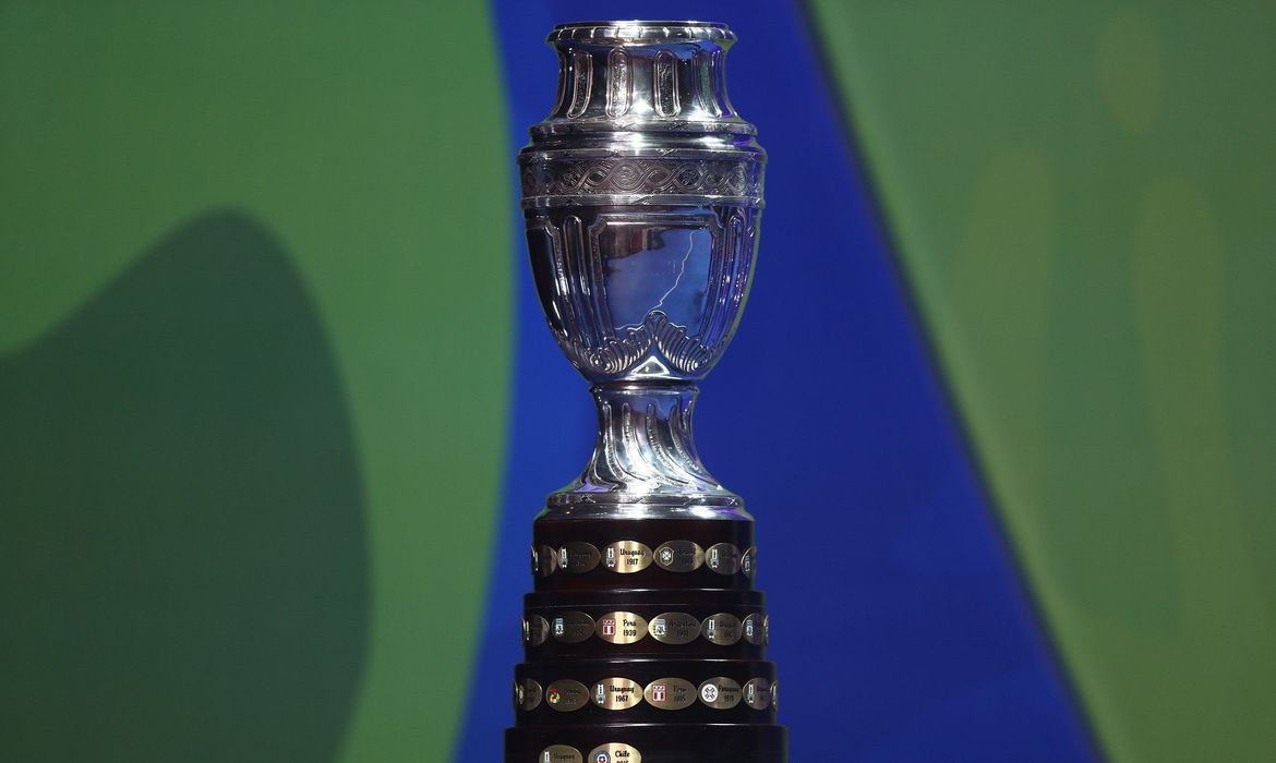 Após idas e vindas, Copa América começa neste domingo, no Brasil Após idas e vindas, Copa América começa neste domingo, no Brasil