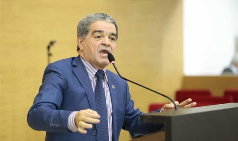 TRE/RO determina execução imediata da sentença que cassou mandato do deputado Aélcio da TV e manda ALE/RO empossar suplente TRE/RO determina execução imediata da sentença que cassou mandato do deputado Aélcio da TV e manda ALE/RO empossar suplente