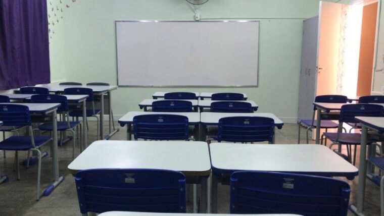 Volta às aulas presenciais: Sintero defende vacinação em massa de trabalhadores e de parte expressiva da população Volta às aulas presenciais: Sintero defende vacinação em massa de trabalhadores e de parte expressiva da população