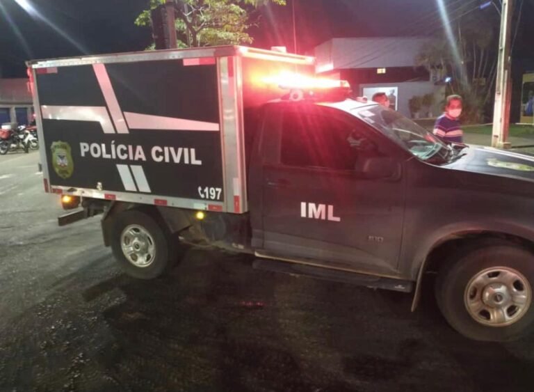 Homem encontra irmão morto em apartamento na zona leste da capital