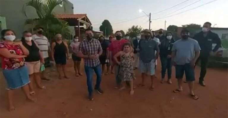 MELHORIAS – Vereador Edimilson Dourado firma compromisso com moradores do Bairro Três Marias