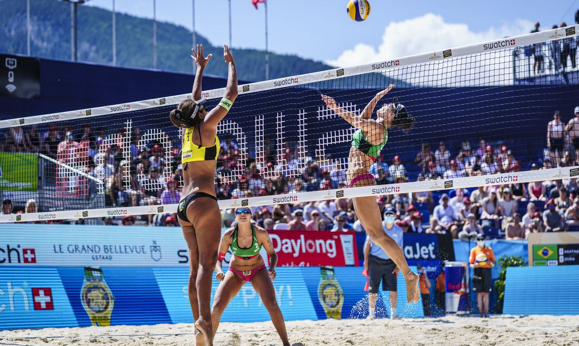 Brasileiras vencem última etapa do vôlei de praia antes de Tóquio Brasileiras vencem última etapa do vôlei de praia antes de Tóquio