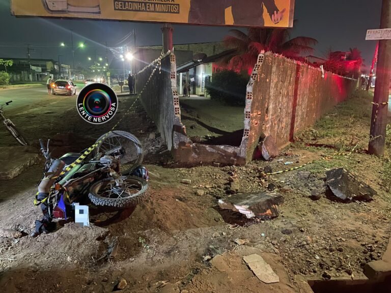 Últimas Notícias 1 Motociclista quebra o maxilar e fica inconsciente ao destruir muro na zona leste – VÍDEO