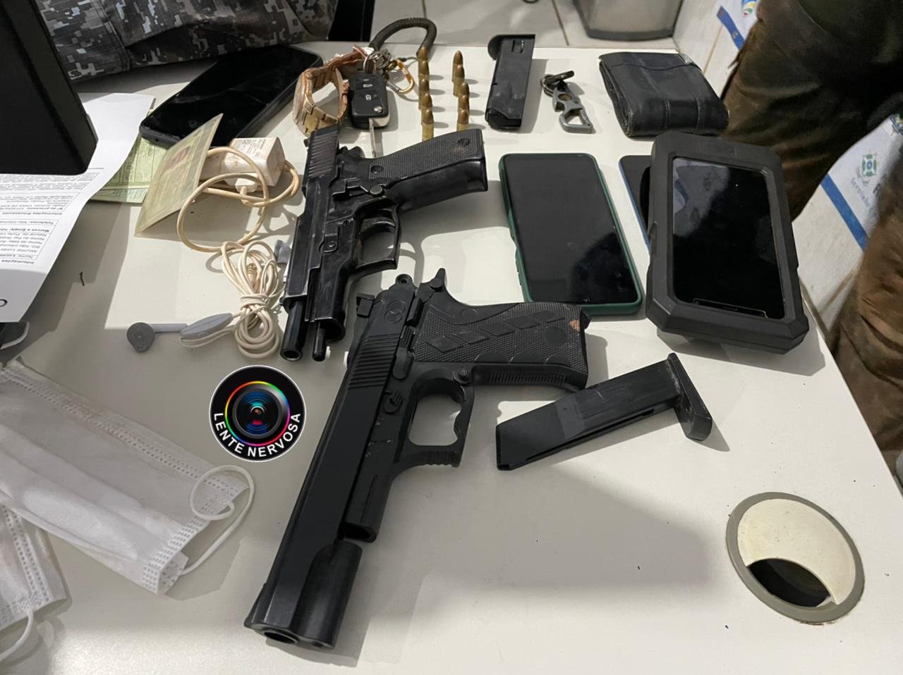 IDENTIFICADOS – Motorista de aplicativo é amarrado após roubo e criminosos são presos; um foi baleado