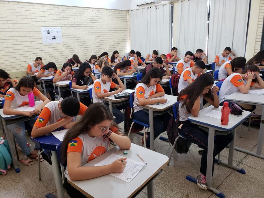 Estado entra na Justiça para forçar professores a retornar às salas de aula na segunda-feira em RO Estado entra na Justiça para forçar professores a retornar às salas de aula na segunda-feira em RO
