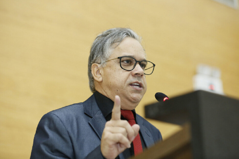 TRE constatou que R$ 165 mil entraram na campanha de Geraldo da Rondônia sem comprovação legal TRE constatou que R$ 165 mil entraram na campanha de Geraldo da Rondônia sem comprovação legal