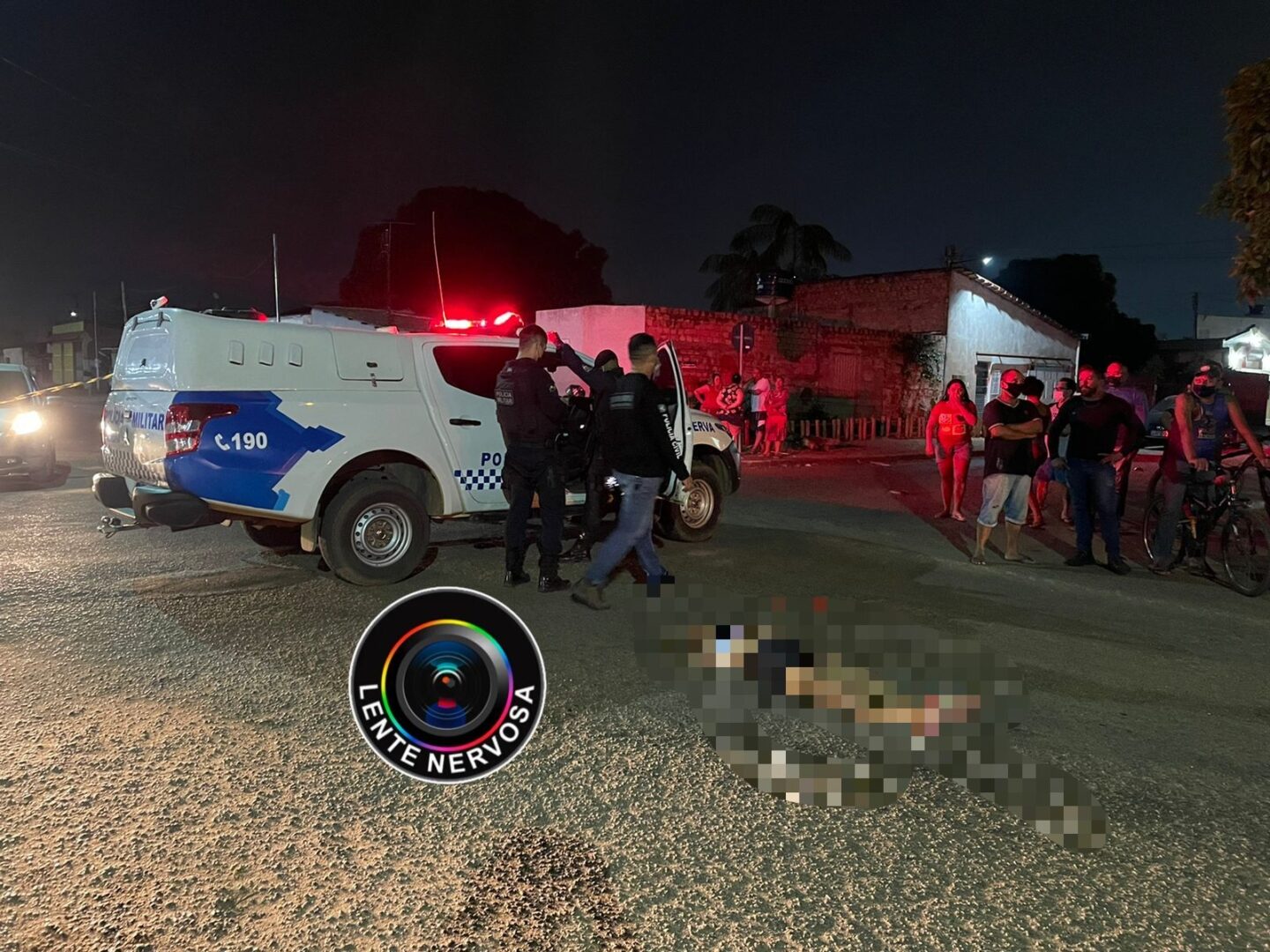 URGENTE – Mulher é executada a tiros no bairro São João Bosco; AO VIVO URGENTE – Mulher é executada a tiros no bairro São João Bosco; AO VIVO