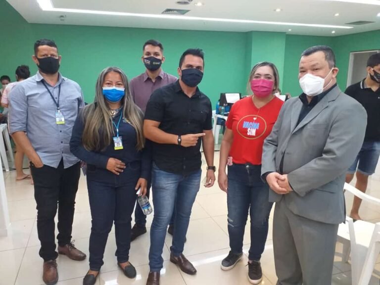 Vereador Edimilson Dourado acompanha vacinação no Porto Velho Shopping