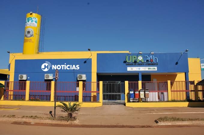 Mulher é esfaqueada pelo ex-marido ao cobrar pensão da filha na capital Mulher é esfaqueada pelo ex-marido ao cobrar pensão da filha na capital