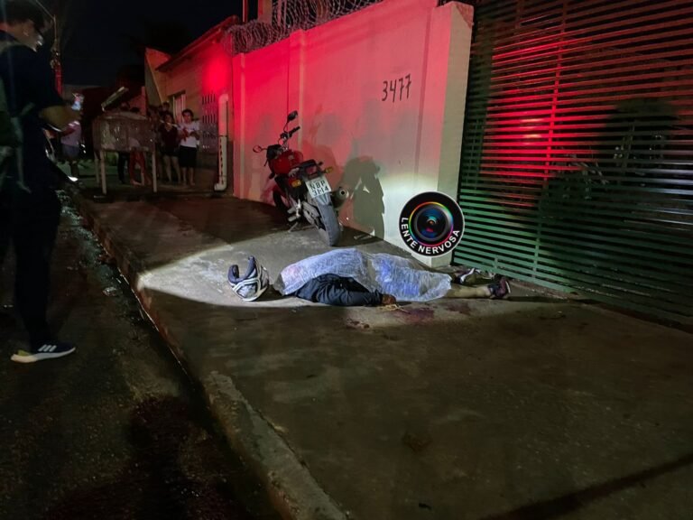 Últimas Notícias 1 LENTE URGENTE – Homem é executado a tiros na zona norte da capital; VÍDEO