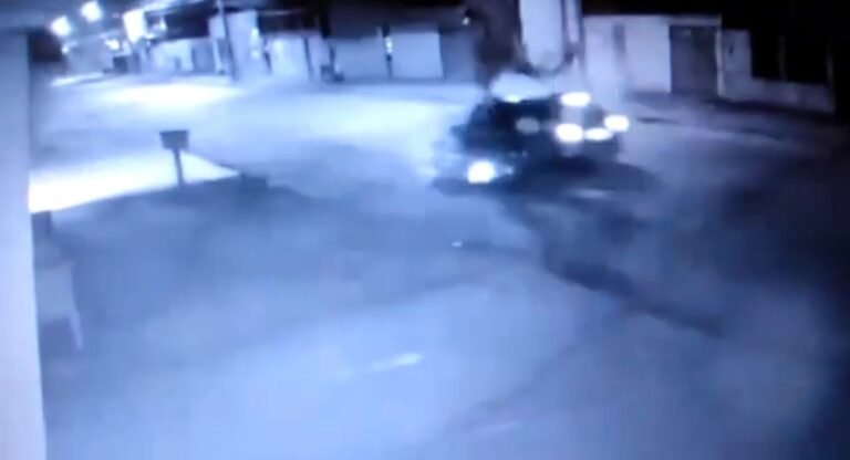Últimas Notícias 6 VEJA O VÍDEO – Câmera registrou grave acidente que matou casal e deixou bebê ferida
