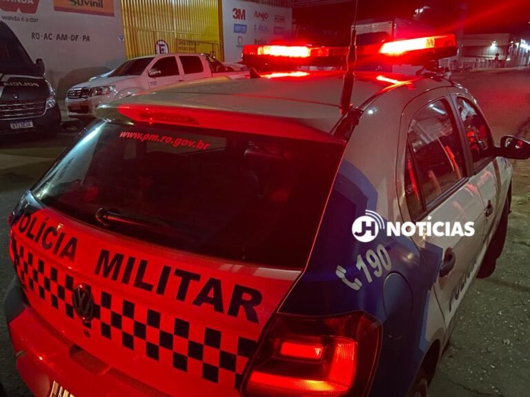 Últimas Notícias 6 Homem entrega cão à Pet Shop e recebe animal sujo de fezes; polícia foi acionada