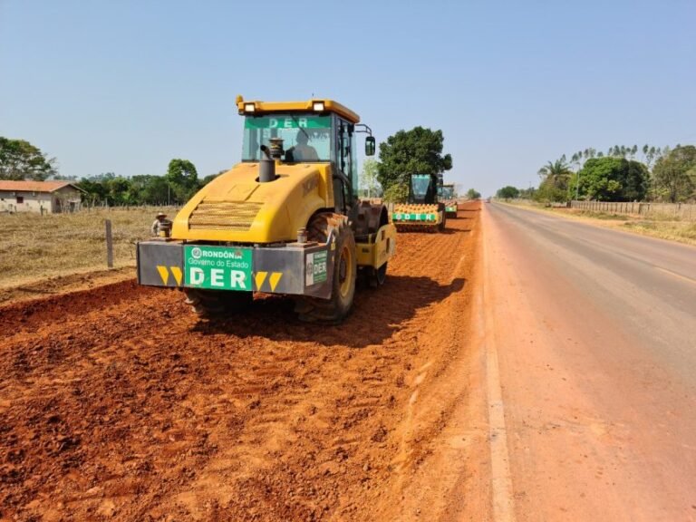 Últimas Notícias 3 Equipes do DER concluem terraplenagem da ciclovia na RO-479 em Rolim de Moura
