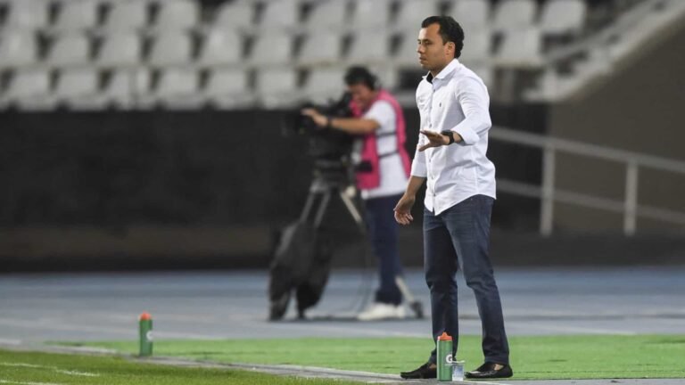 Últimas Notícias 4 Jair Ventura é oficializado como o novo técnico do Juventude