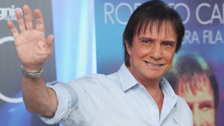 Últimas Notícias 10 Roberto Carlos fala sobre perna amputada para roteiro de série sobre a sua vida