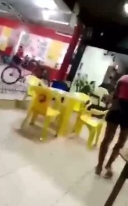 Mulher descobre traição e vai em distribuidora agredir a amante do marido