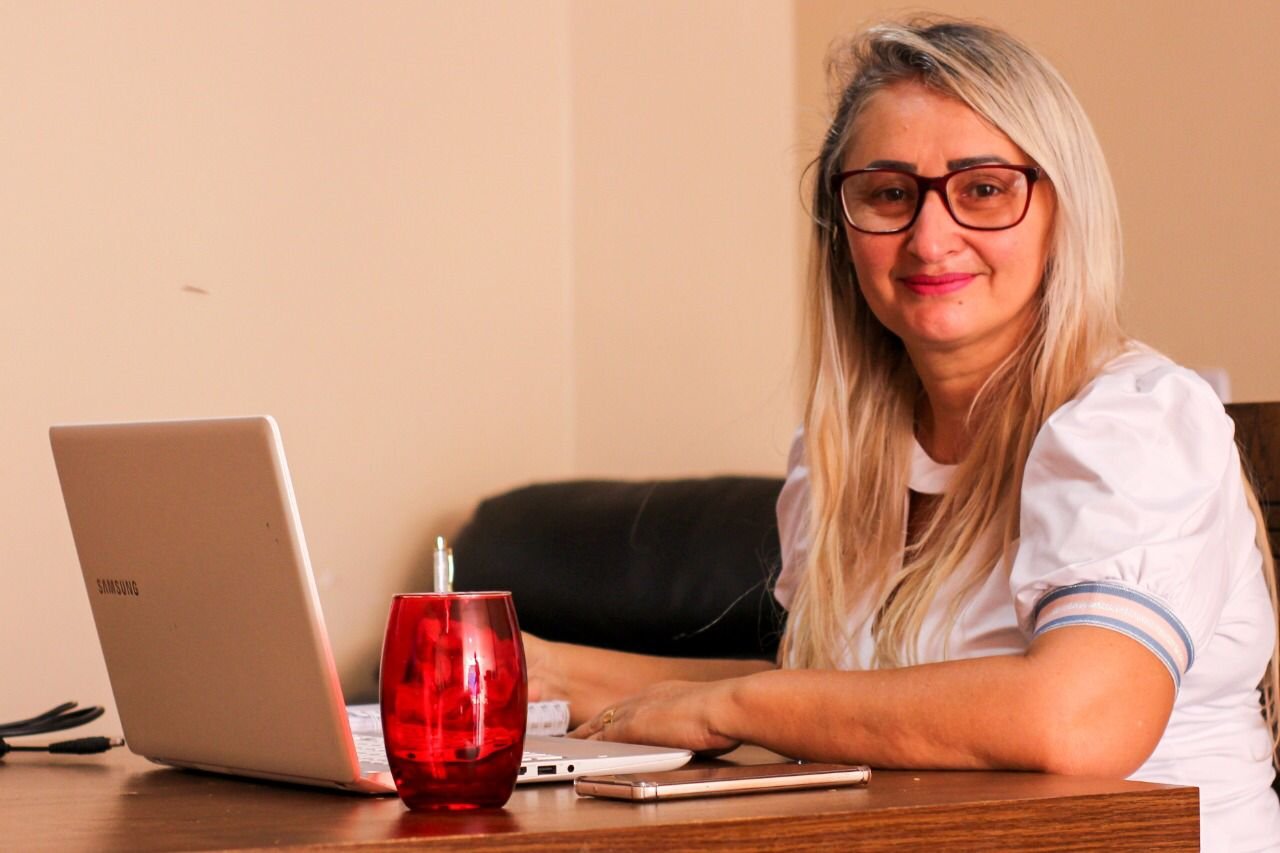 Vereadora Márcia Socorristas Animais parabeniza professores pelo seu Dia