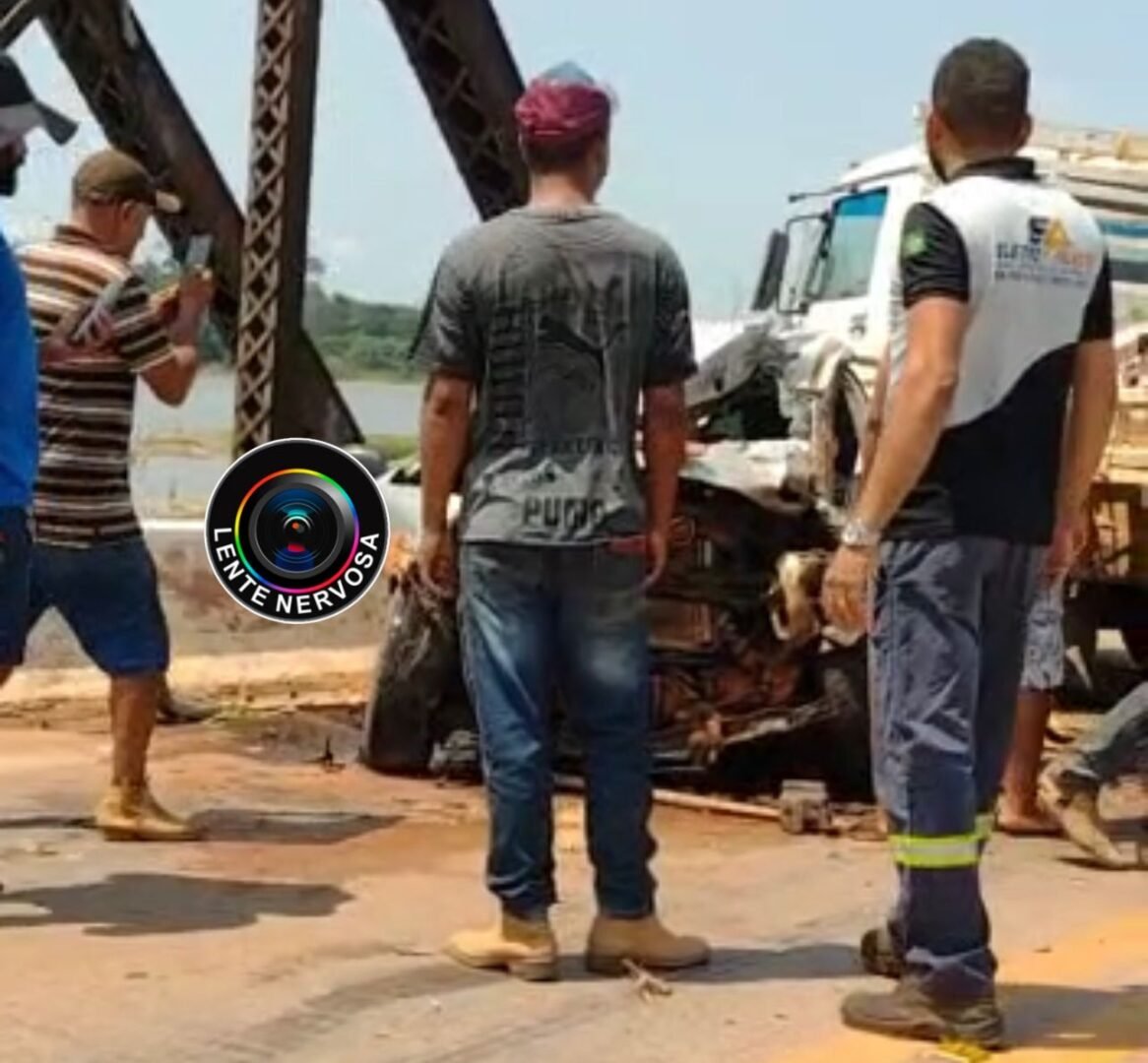 URGENTE - VÍDEO : Vítima fica presa às ferragens em grave acidente na ponte de Jaci-Paraná