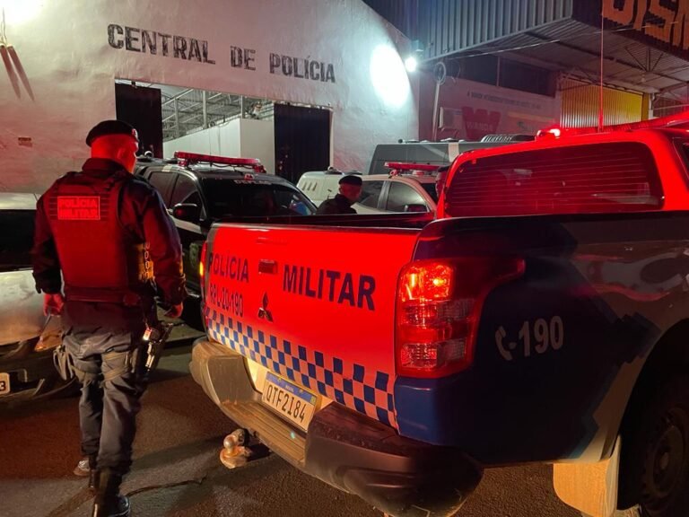 Suspeito diz que sofreu tentativa de homicídio, mas acaba preso com moto roubada