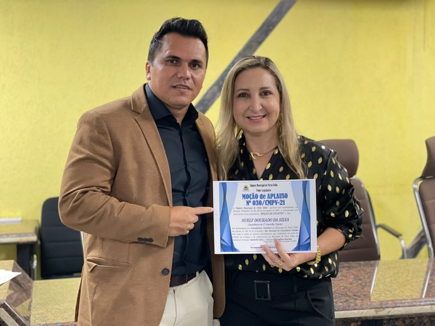 Conselheiros Tutelares recebem homenagem do vereador Edimilson Dourado