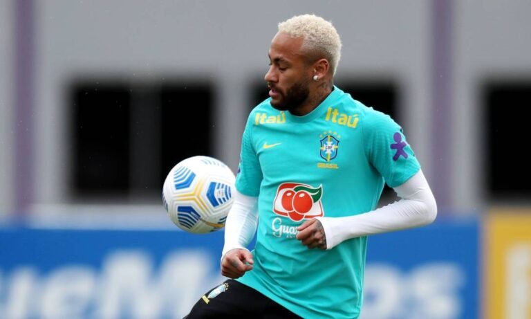 SELEÇÃO – Neymar sente dores musculares e não enfrenta a Argentina