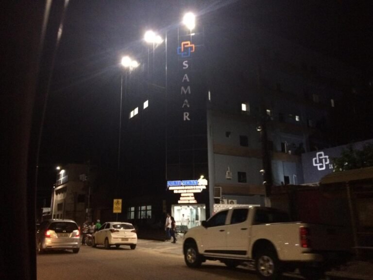 Motorista dirige até hospital após ser baleado por motoqueiro em Porto Velho