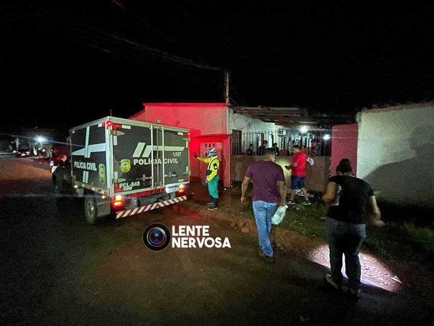 IDENTIFICADOS - Homem invade vila de apartamentos e executa casal a tiros