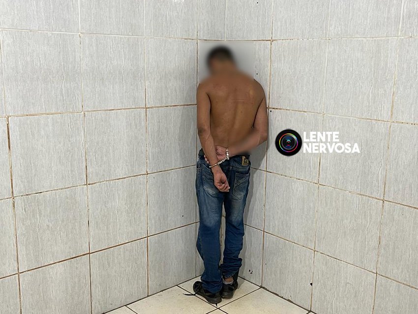 Polícia prende assaltante após roubo de caminhonete e perseguição 2 Polícia prende assaltante após roubo de caminhonete e perseguição