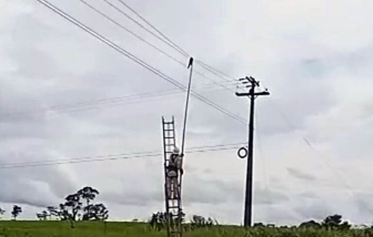 Perna de motociclista é arrancada em acidente em RO e vai parar em fio de alta tensão – VÍDEO