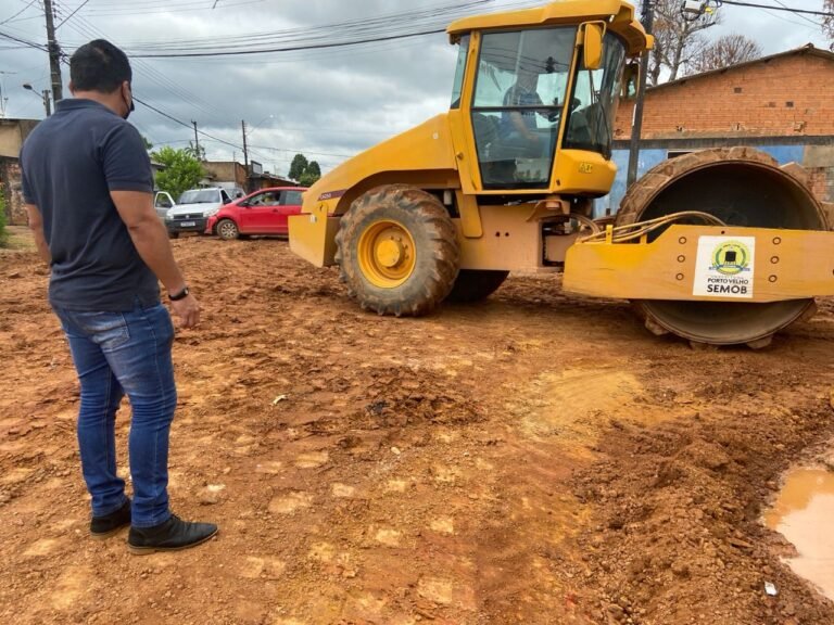 Semob realiza serviços no Bairro Cohab a pedido do vereador Edimilson Dourado
