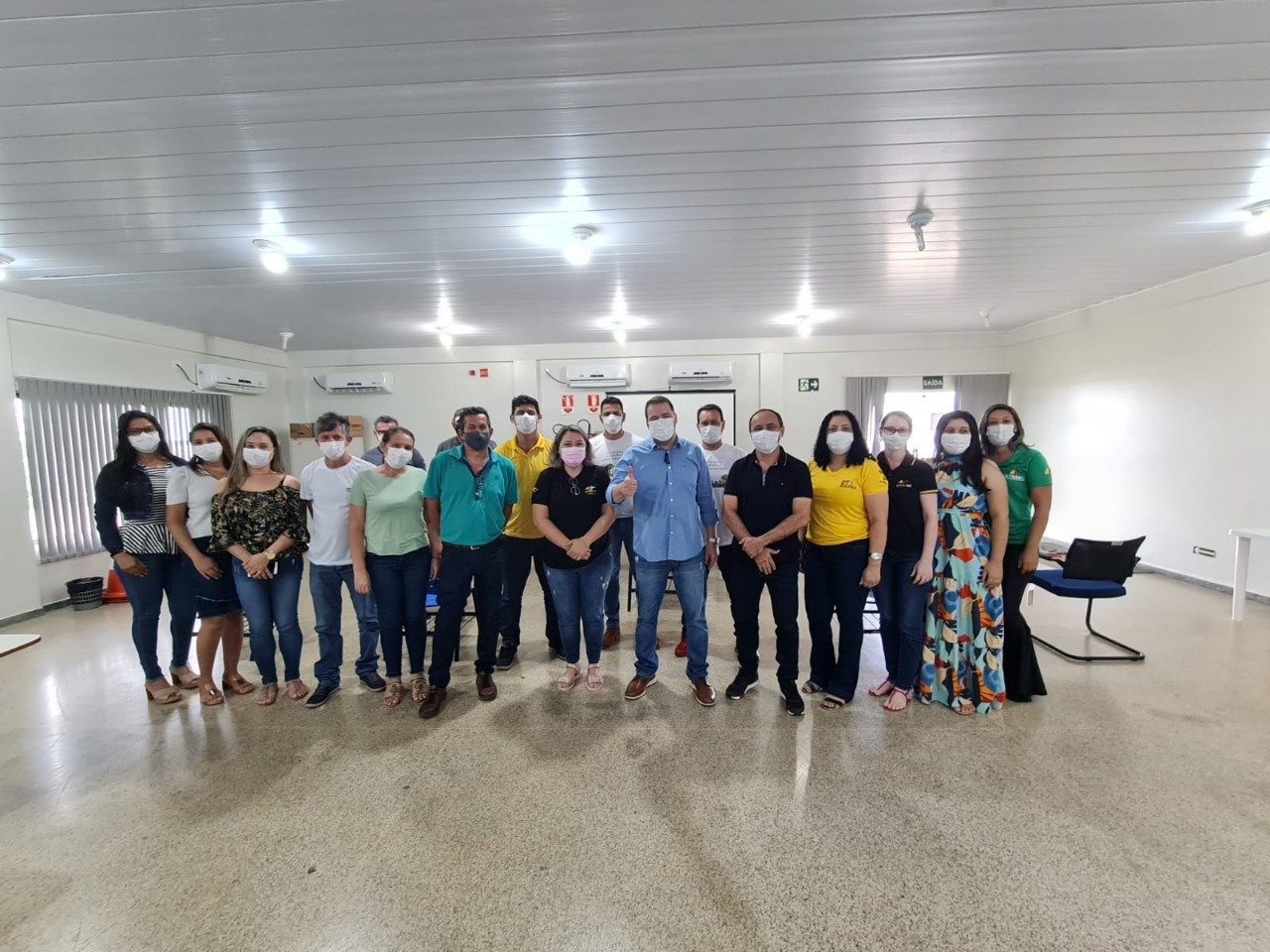 Servidores da Ciretran de Ariquemes agradecem presidente Alex Redano pela votação do PCCR