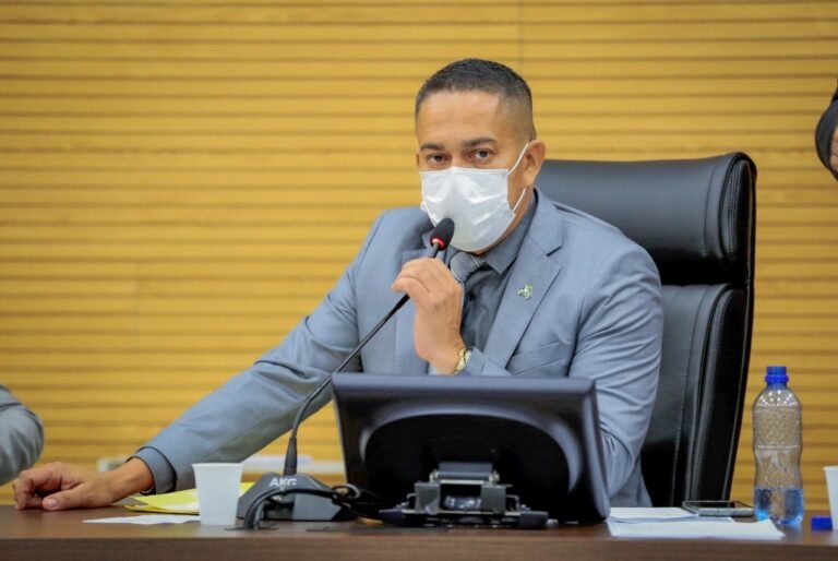 Lei de Eyder Brasil impede condenados por violência contra a mulher de assumir cargos públicos