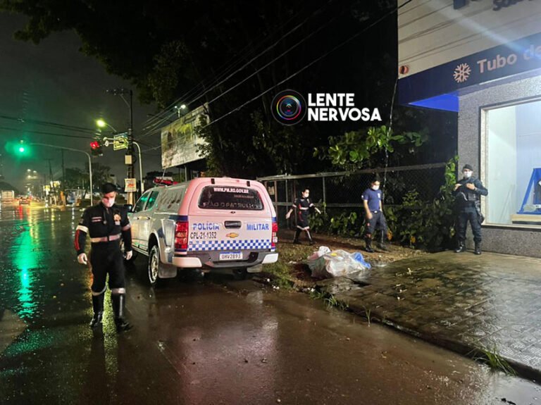 Idosa sofre queda e morre quando ia ao hospital