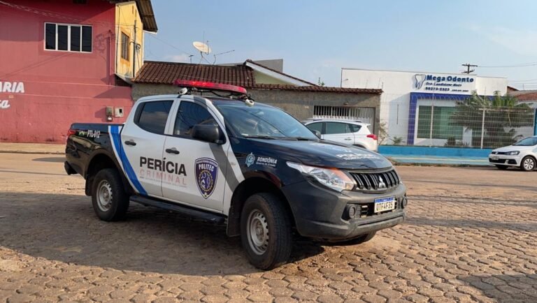 Mulher encontra tio morto em residência na zona sul da capital