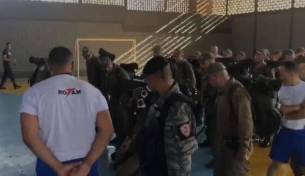 PMMG apura vídeo que mostra tapa na cara de aluno em curso de formação; VEJA O VÍDEO 1 PMMG apura vídeo que mostra tapa na cara de aluno em curso de formação; VEJA O VÍDEO