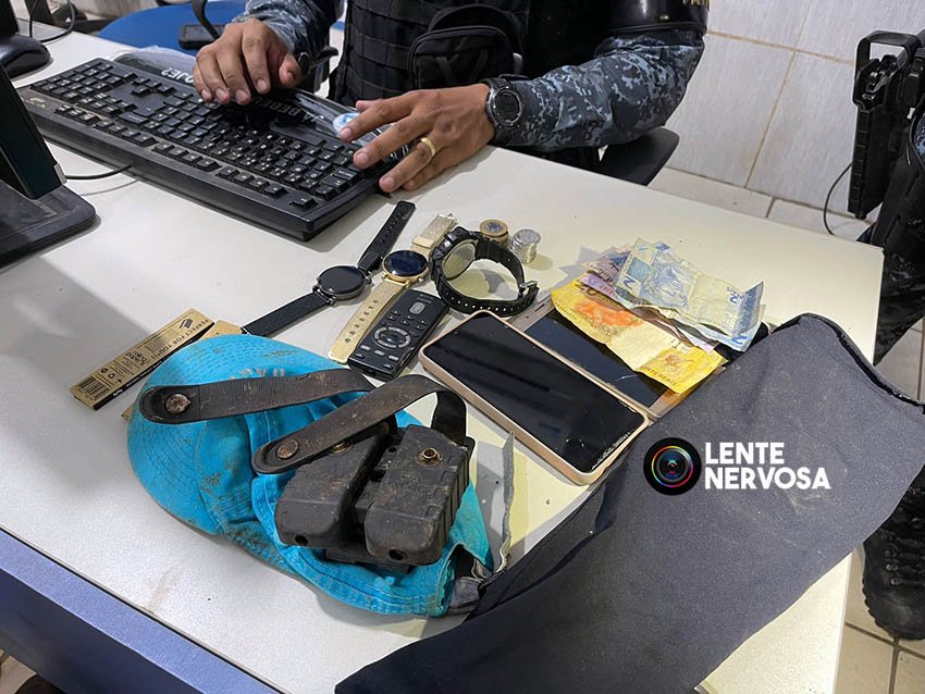 Vítimas são amarradas e cobertas com lençol durante roubo em residência na zona leste 2 Vítimas são amarradas e cobertas com lençol durante roubo em residência na zona leste
