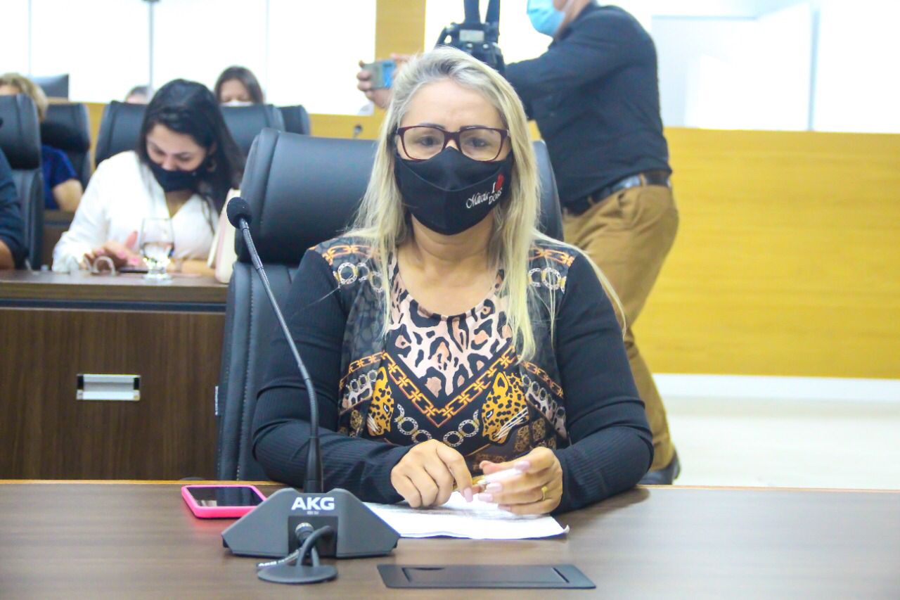 Ver. Márcia Socorristas Animais agradece a prefeitura no atendimento da solicitação de limpeza de canal do bairro Lagoinha