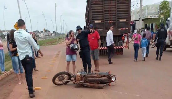 Jovem morre após ser esmagado por caminhão no interior de RO – VÍDEO