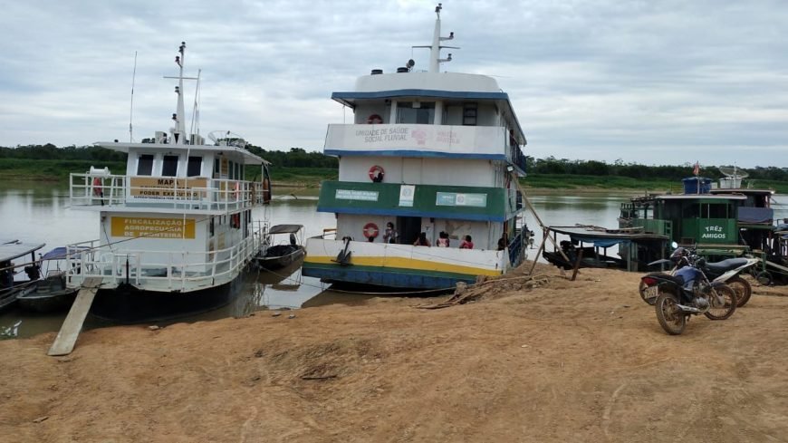 Comunidades ribeirinhas de Guajará-Mirim vão receber assistência médica por meio do Barco Hospital Walter Bártolo