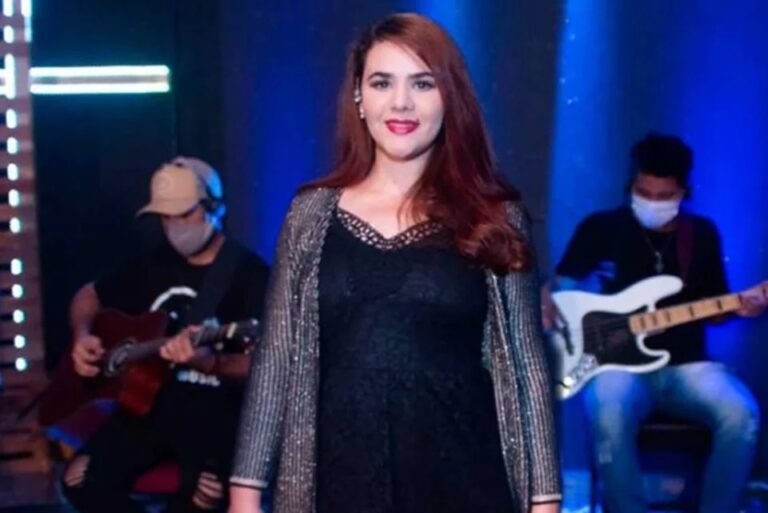 Cantora amazonense está internada há 400 dias após dar à luz com Covid