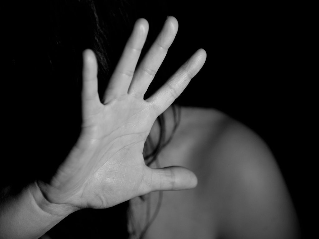 Adolescente de 17 anos é apreendido após estuprar garota grávida de 16, em RO